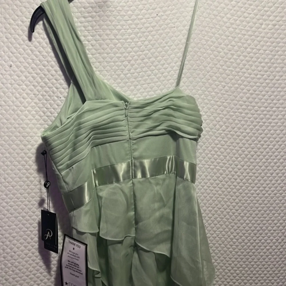 WOOHOO SOLD ❤️NWT GORGEOUS ADRIANA PAPELL Mint Chiffon One-Shoulder Gown - Picture 9 of 9